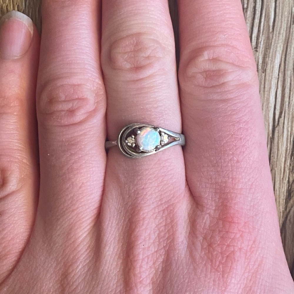 Stone ring
